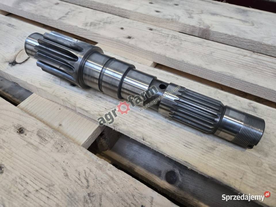 Wałek skrzyni biegów Holland T7040 TM190 sprzedam
