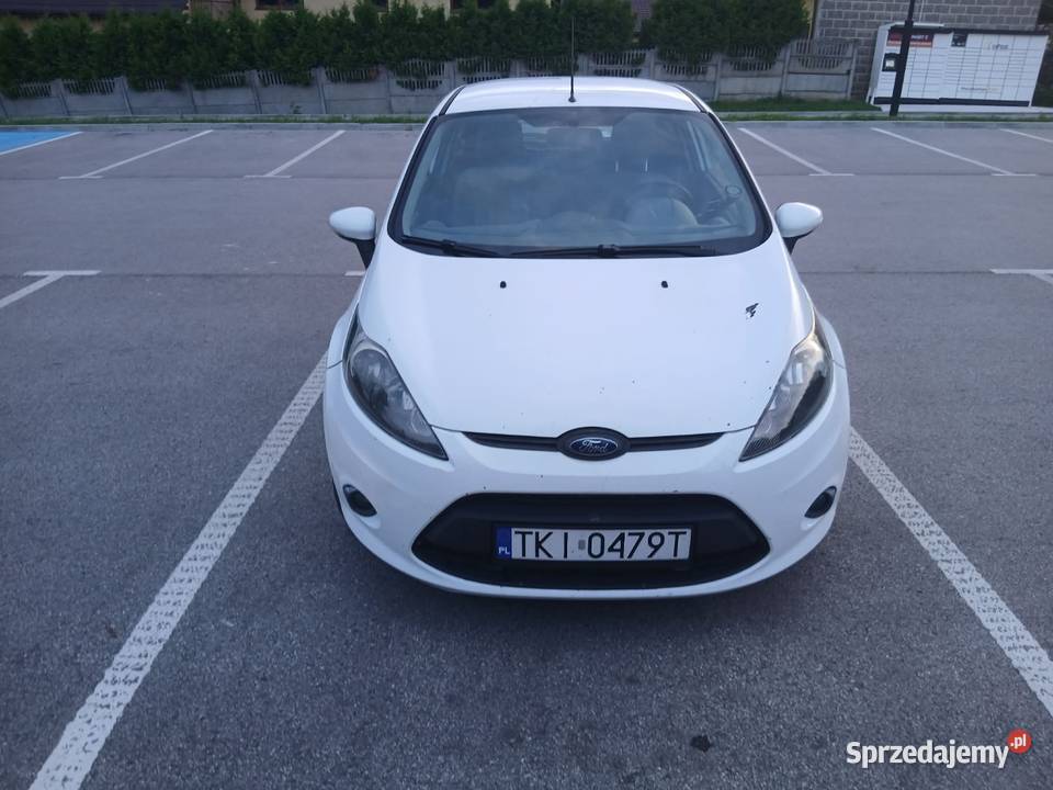 Ford Fiesta mk7 90KM świętokrzyskie
