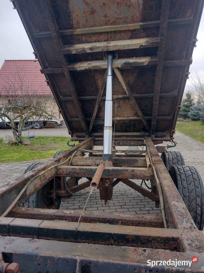 Przyczepa rolnicza wywrotka na tył skorupa koła Przyczepy rolnicze Sośno
