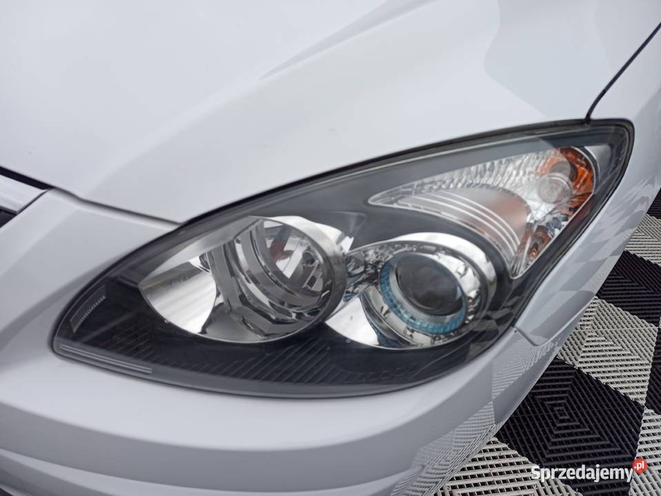HYUNDAI I30 16 Diesel 2010 r 6 Biegów Stan VAT marża Zarszyn