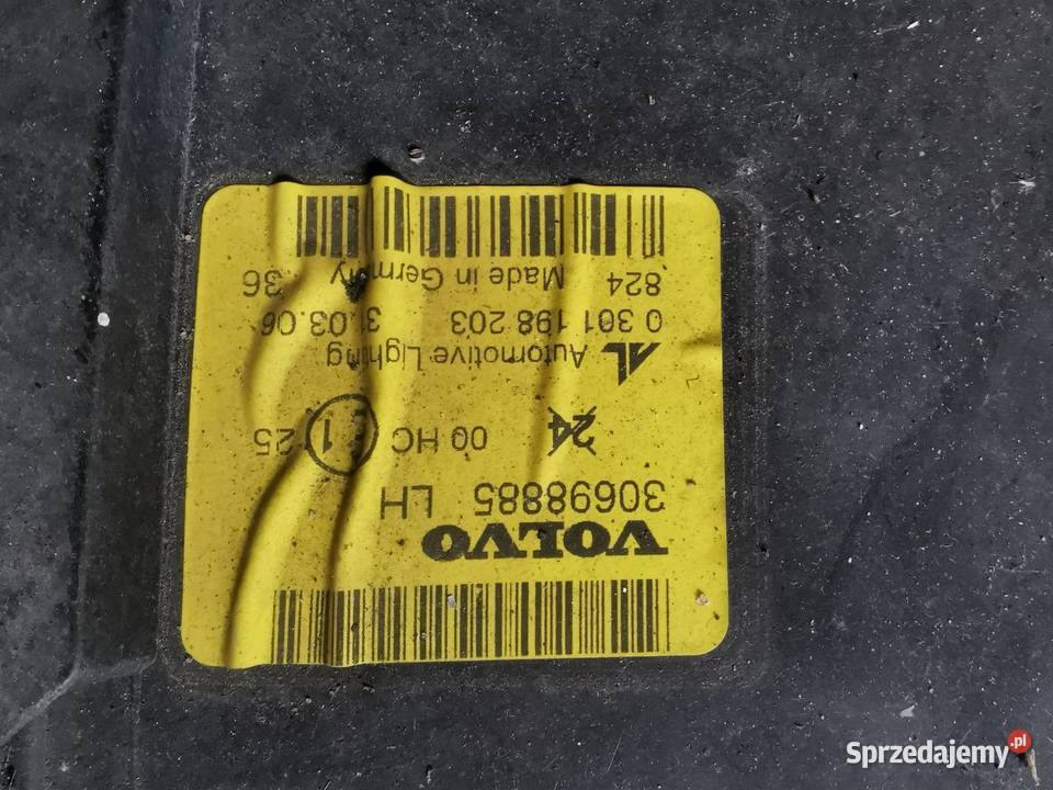 lampa Volvo V50 lewa 30698885 Lampy przednie Złocieniec