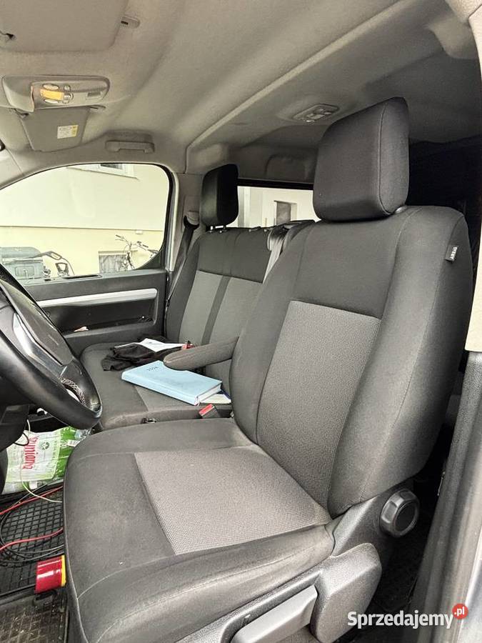 OPEL VIVARO 2022 1997cm3 Piotrowice-Kolonia