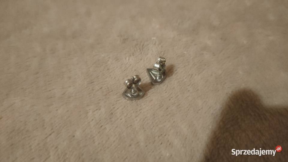 Kolczyki wkrętki diamenty diamenciki diament Tarnowskie Góry