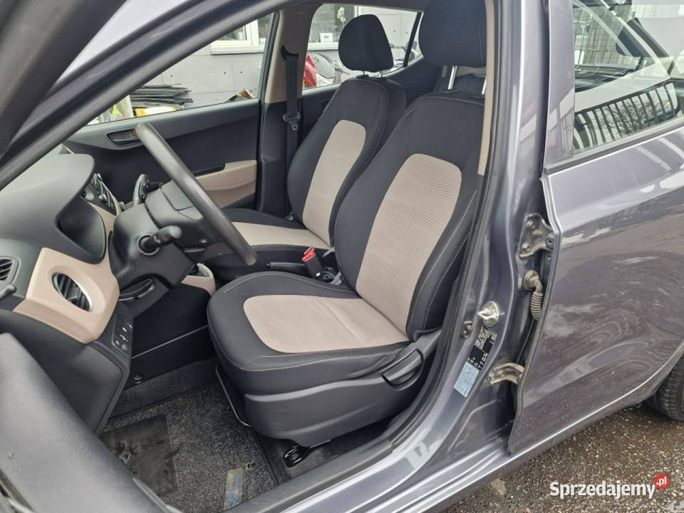 Hyundai i10 10 Benzyna 66 Klimatyzacja klimatyzacja Słupsk