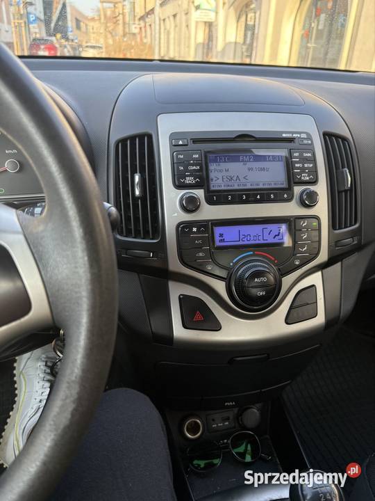 Hyundai i 30 kurtyny powietrzne Sosnowiec sprzedam