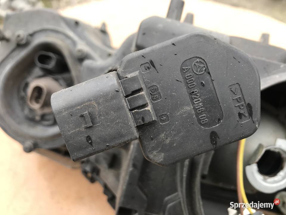 MERCEDES W211 LAMPA LEWA LEWY PRZÓD i PRAWY Mazurowice