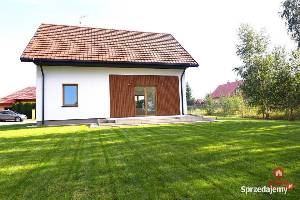 Dom wolnostojący na sprzedaż Przejma Wielka Liczba pokoi 4