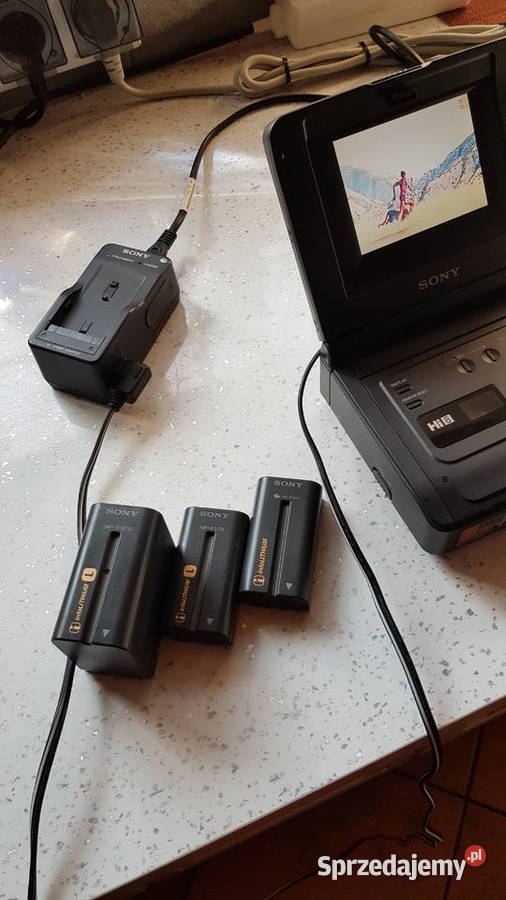 SONY GVA500E PAL HI88MM VIDEO WALKMAN Magnetowid