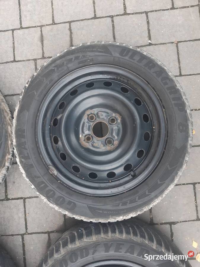 Koła 15 z oponami zimowymi 18565R15 GoodYear mazowieckie Ząbki sprzedam