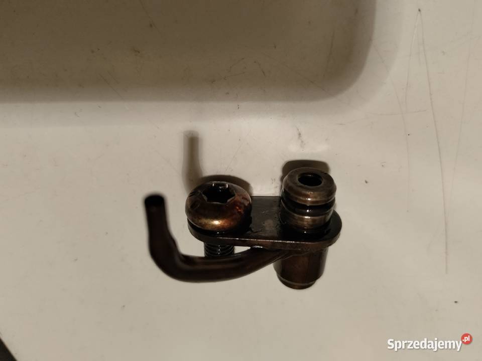 Dysze olejowe tłoka 16 ecobost 150 C Kuga Jaworzno