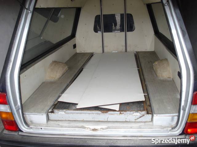 Sprzedam karawan volvo 240 automatyczna Litwa