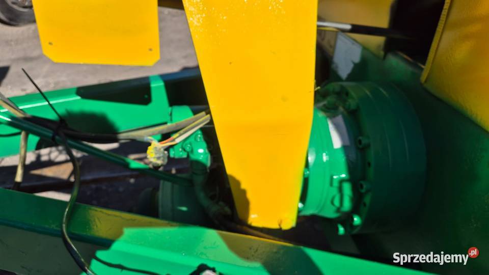 Przyczepa paszowóz mieszalnik pasz MARMIX super Pleszew