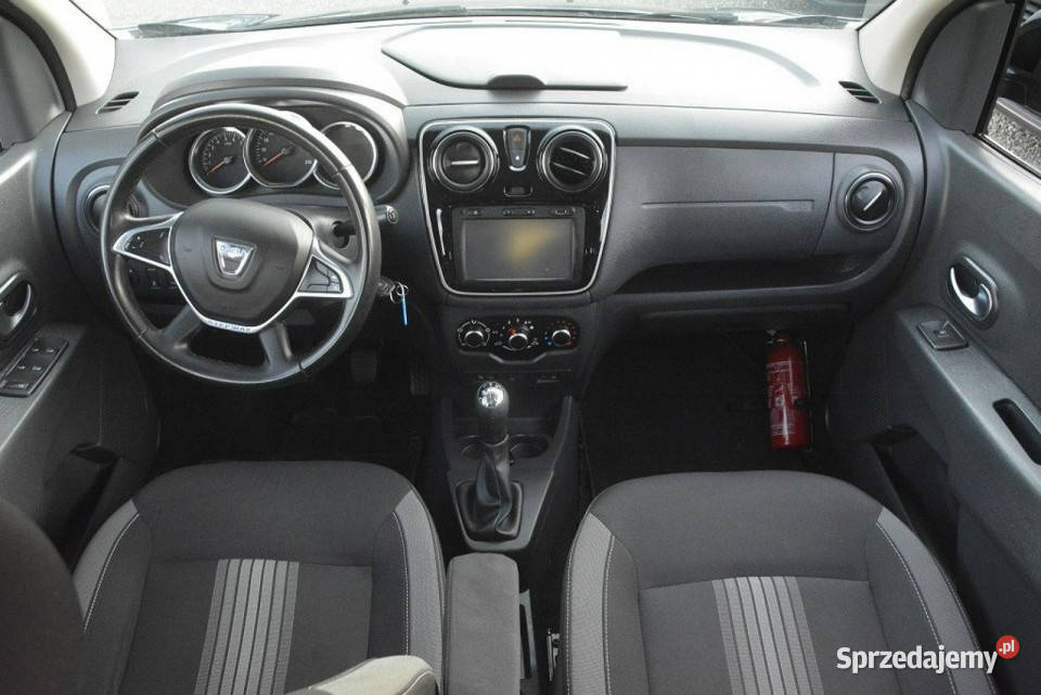 Dacia Lodgy 16 Benzyna 7 osobowy nawi kamera hak serwisowany w ASO Sędziszów Małopolski