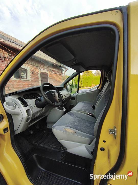 Opel Vivaro Trafic 19CDTI 100 6 bieg Klima Hak lubelskie Piaski sprzedam