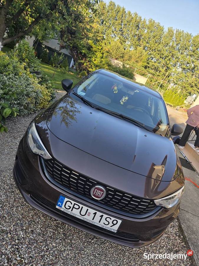 Fiat Tipo 2016 r Benzyna LPG isofix Puck sprzedam