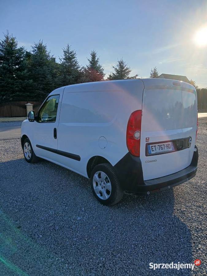 Do sprzedania Opel Combo 13D 2018r Zbydniów