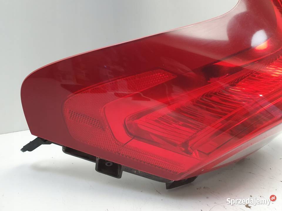 LAMPA LEWA Volvo V40 II 1216r TYLNIA TYLNA lewy osobowe Chełm