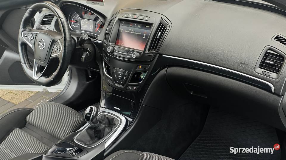opel Insignia 20 CDTI bezwypadkowa zadbana Wola sprzedam