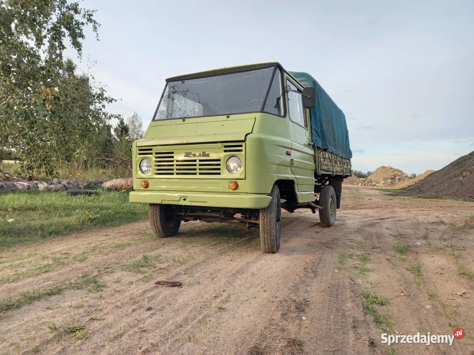 Zuk skrzyniowy 83r Włodawa