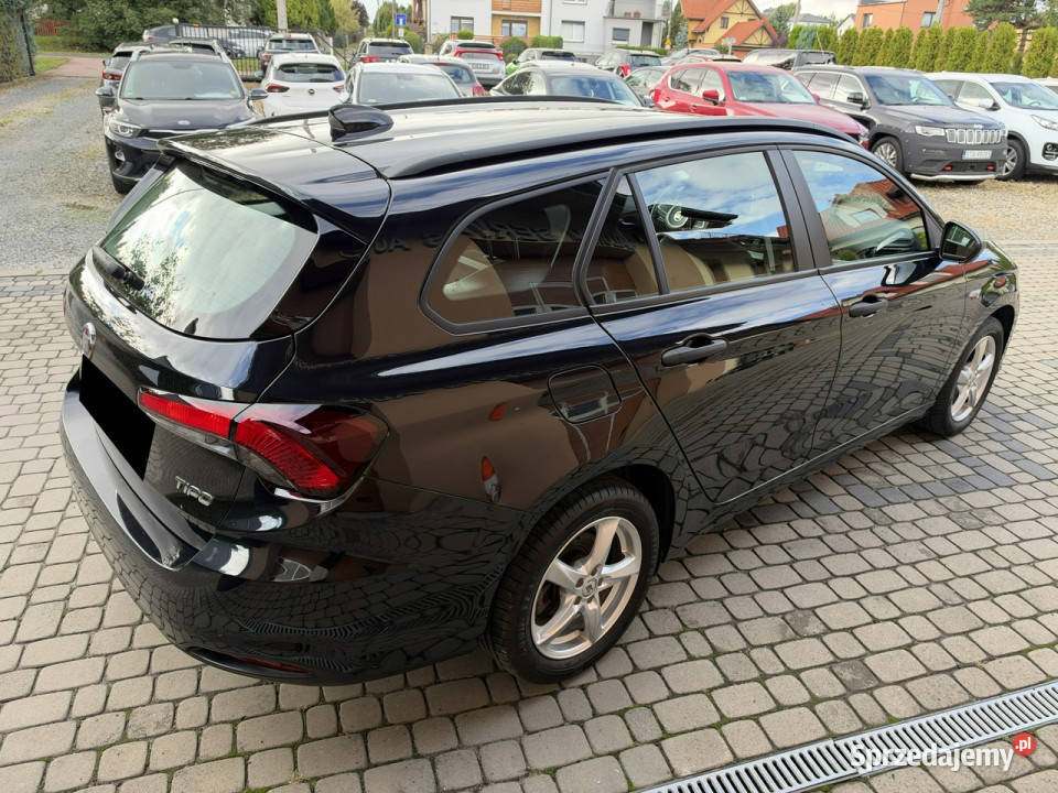 Fiat Tipo 14 TJet 120 Klimatyzacja Serwis Koła garażowany Orzech sprzedam