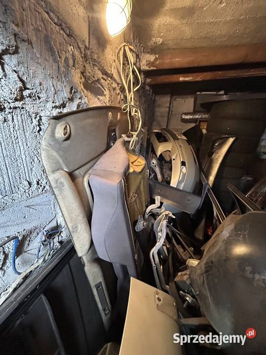 Pozostałości Audi 80 B3 Rok produkcji 1990 Lidzbark