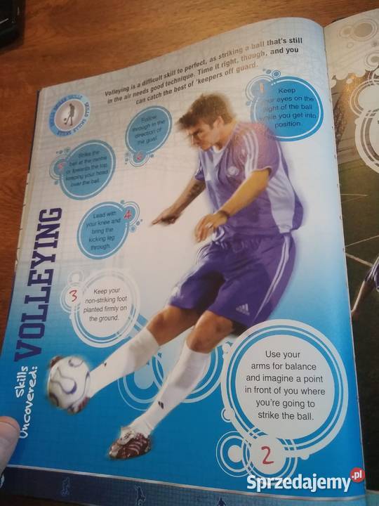 David Beckham Academy Annual 2010 książka twarda Kultura i Rozrywka