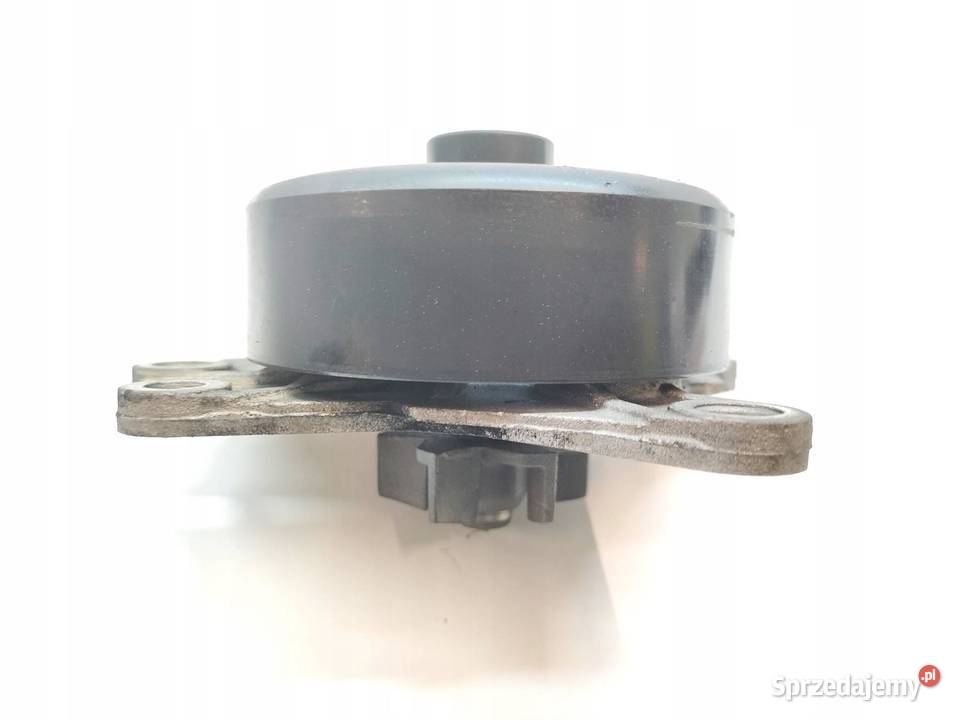 POMPA WODY 10 12V Toyota Yaris II 20052011