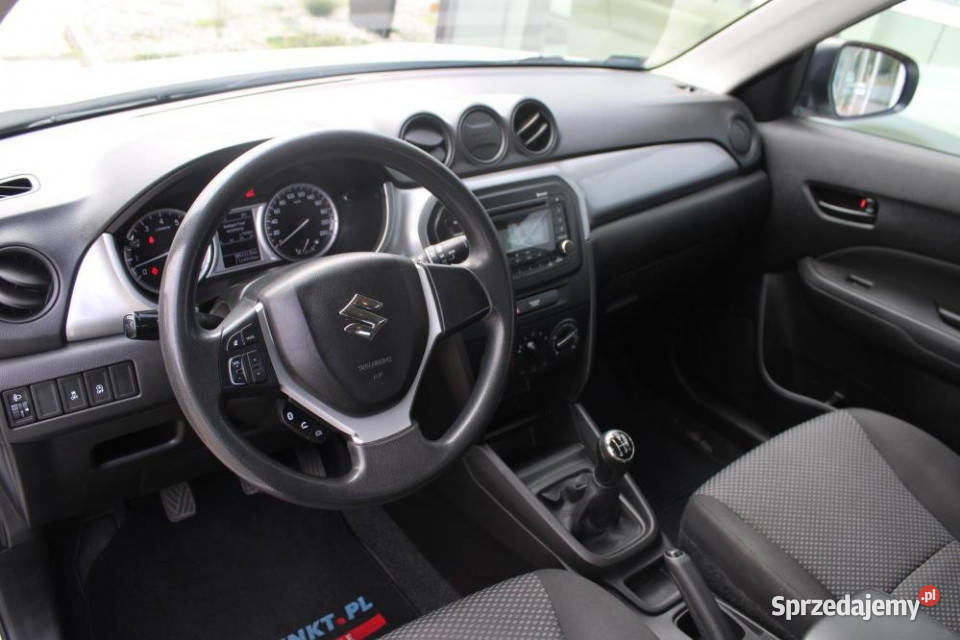SUZUKI Vitara 2017r 1wł Salon Bluetooth Czujniki Kraków sprzedam