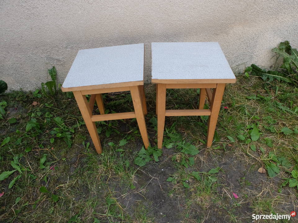 Dwa porządne taborety Wrocław PRL 571 Kościan