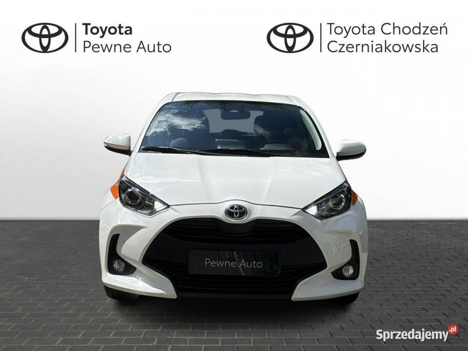 Toyota Yaris 15 HSD COMFORT czujniki parkowania lakier metallic