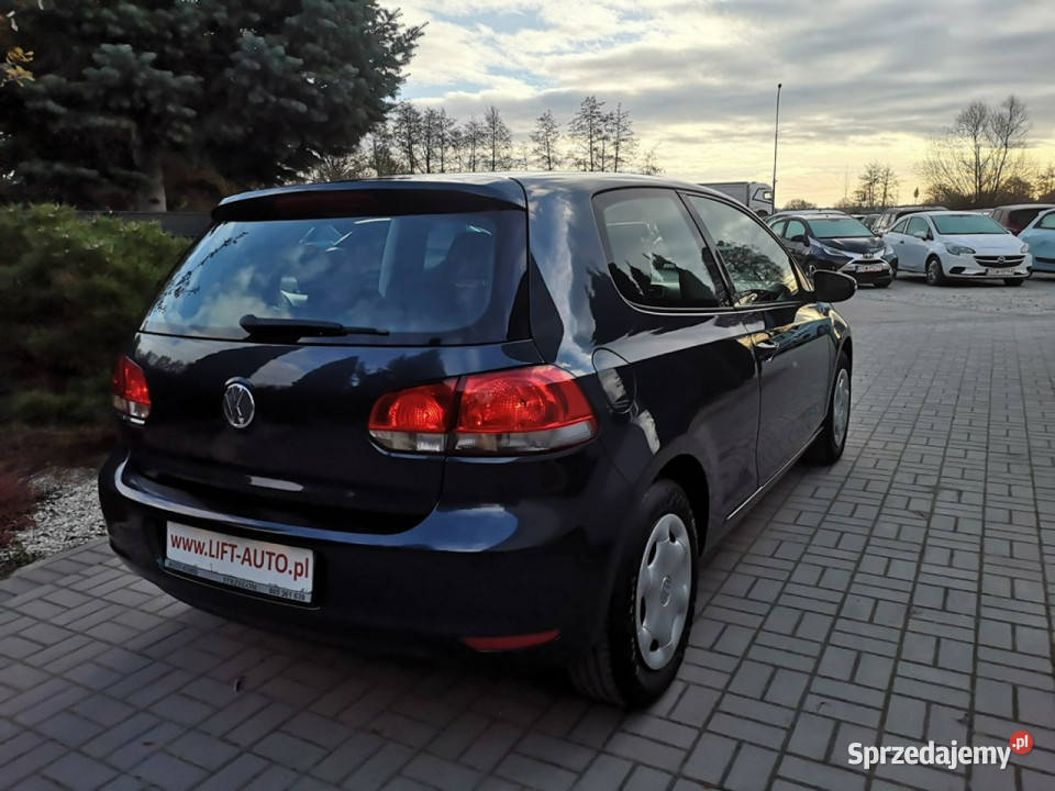 Volkswagen Golf 14 MPI 80 Klimatyacja Webasto isofix Strzegom sprzedam