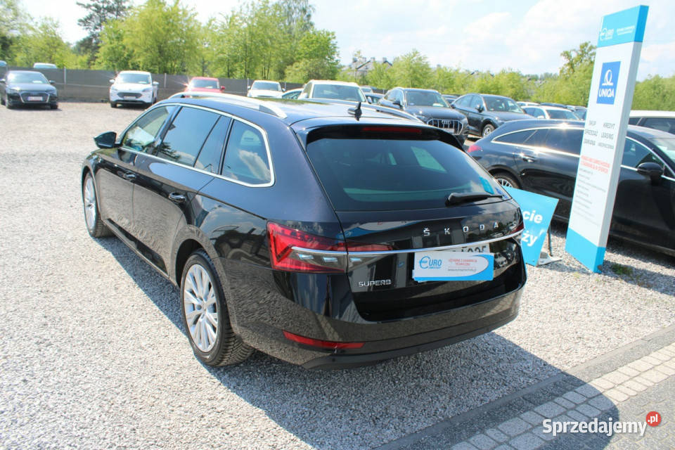 koda Superb Style DSG Kamera netto 72845PLN czarny Warszawa