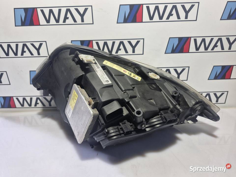 BMW E90 E91 LAMPA PRAWA PRZÓD KOMPLETNA BI XENON sprzedam