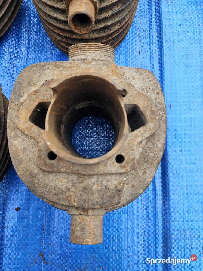 Cylinder wsk wfm shl 125 na gaźnik G20 G16 Cylindry, głowice, pierścienie Kłodawa sprzedam