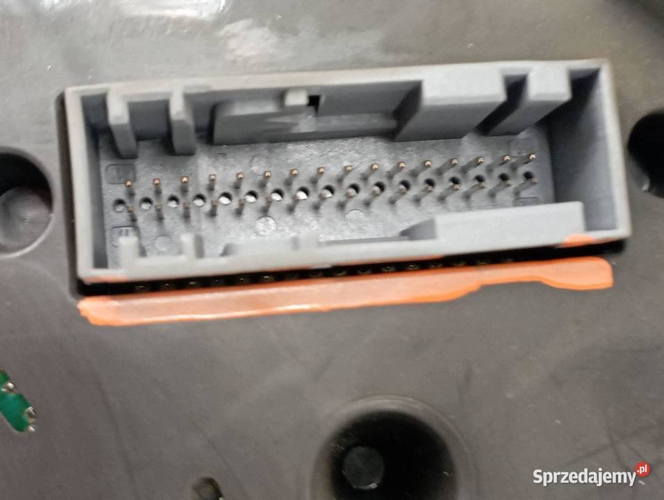 LICZNIK 13327314 A2C53370223 16 B 179 Opel