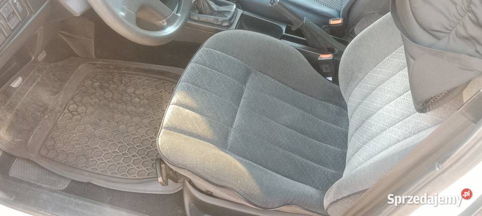 Volkswagen Passat B3 18 lpg kombi Ważne OC i BT Rok produkcji 1995 Lubin sprzedam