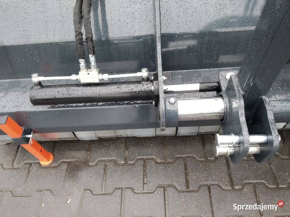 Kosiarka bijakowa mulczer do kukurydzy łąk Bijakowe Miechów