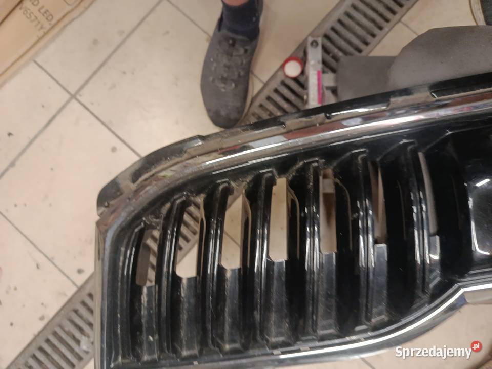 Octavia 3 lif grill przedni Krasnystaw