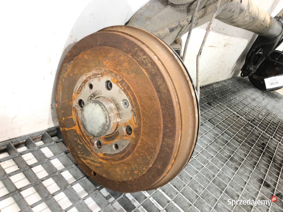 BELKA TYŁ OPEL CORSA E Hatchback TYLNA