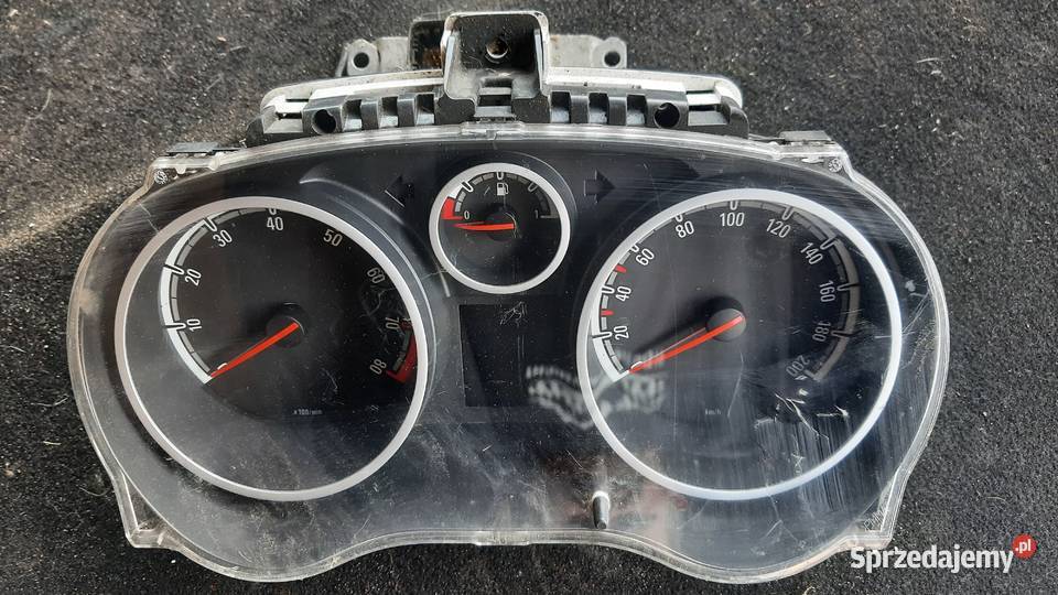 licznik prędkościomierz zegary Opel Corsa D 12 dolnośląskie Dębno