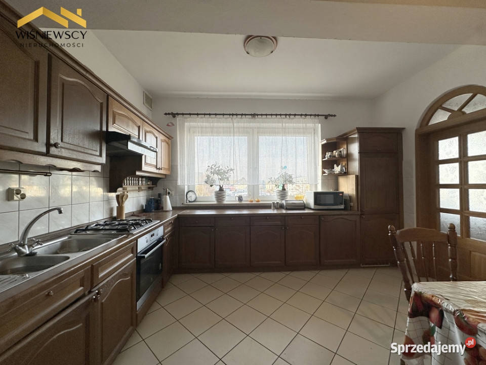 Obiekt komercyjny 843 m z dochodem Braniewo