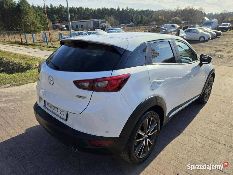 Mazda CX3 Mazda cx3 15 diesel biała perła z światła przeciwmgielne Cielcza