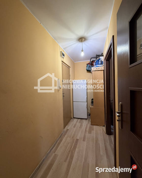 Mieszkanie Gdynia Helska 50m2 3pokojowe Rok budowy 1973 pomorskie