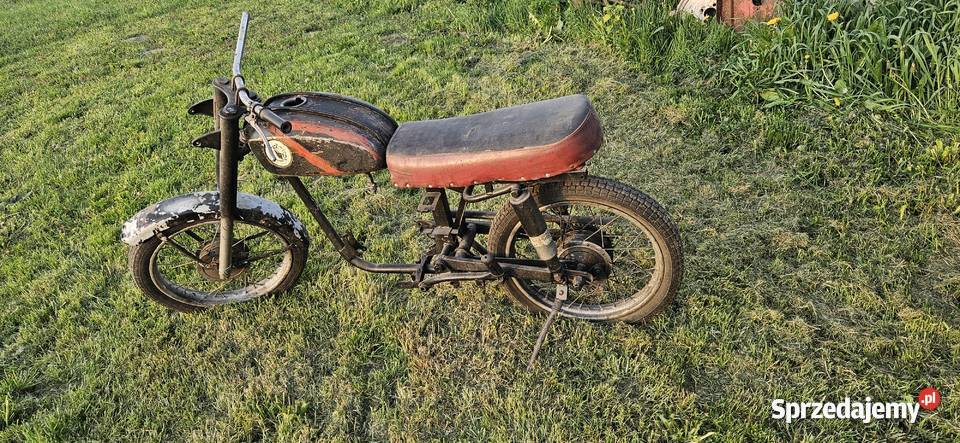 Kultowa WSK 125 1977r Kompletny projekt z uszkodzony Majdan Ostrowski