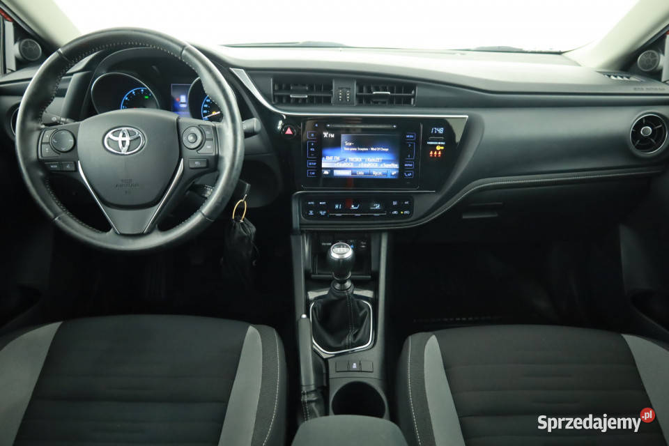 Toyota Auris 16 Valvematic benzyna Piaseczno