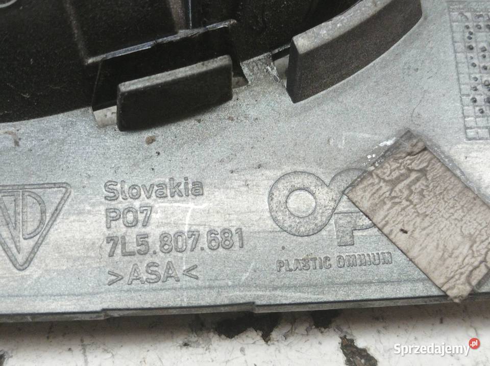 KRATKA ZDERZAKA LEWY PRZÓD 7L 7L5807681 Porsche