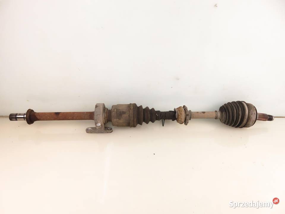 PÓŁOŚ PRAWA HONDA CRV II 20 sprzedam