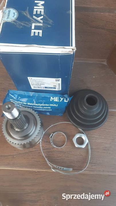 SprzedamZestaw przegubu wał napędowy Części Laskowa