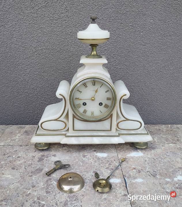 Stary mały zegar kominkowy Japy XIXw alabaster Tczew