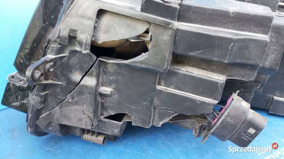 LAMPA REFLEKTOR PRAWY PRZÓD EU FULL LED VW osobowe Nowy Tomyśl sprzedam